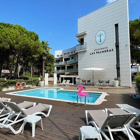 Aparthotel Las Palmeras Castelldefels Luaran gambar